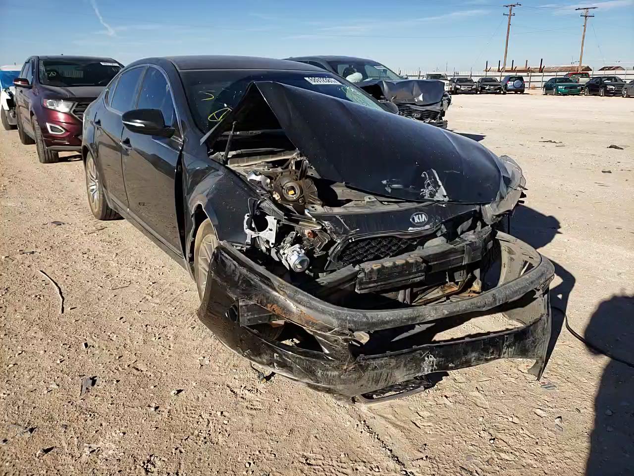 2016 KIA CADENZA LU KNALN4D76G5221433