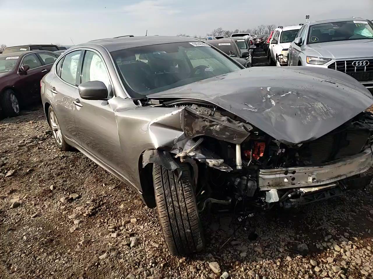 2012 INFINITI M56 X JN1AY1AR7CM580329