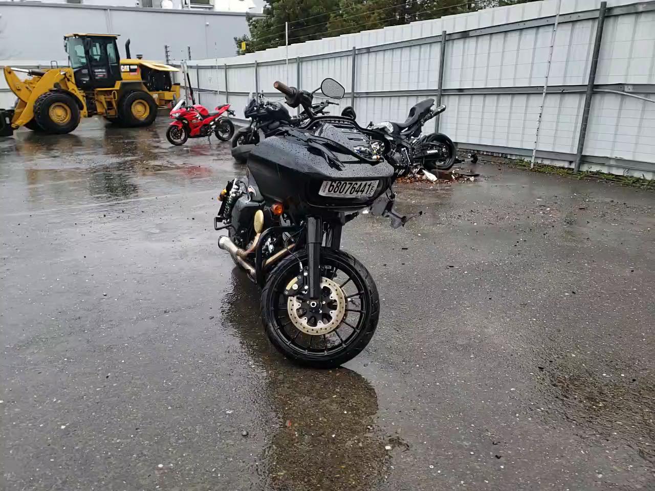 2019 HARLEY-DAVIDSON FLTRXS 1HD1KTP3XKB677191