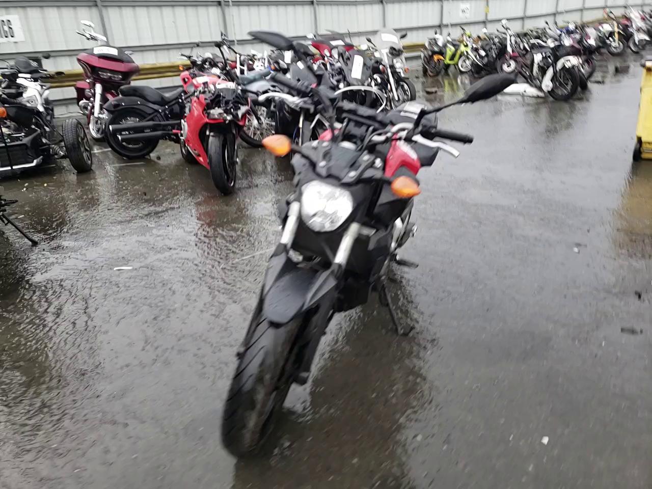 2015 YAMAHA FZ07 C JYARM06Y8FA000075