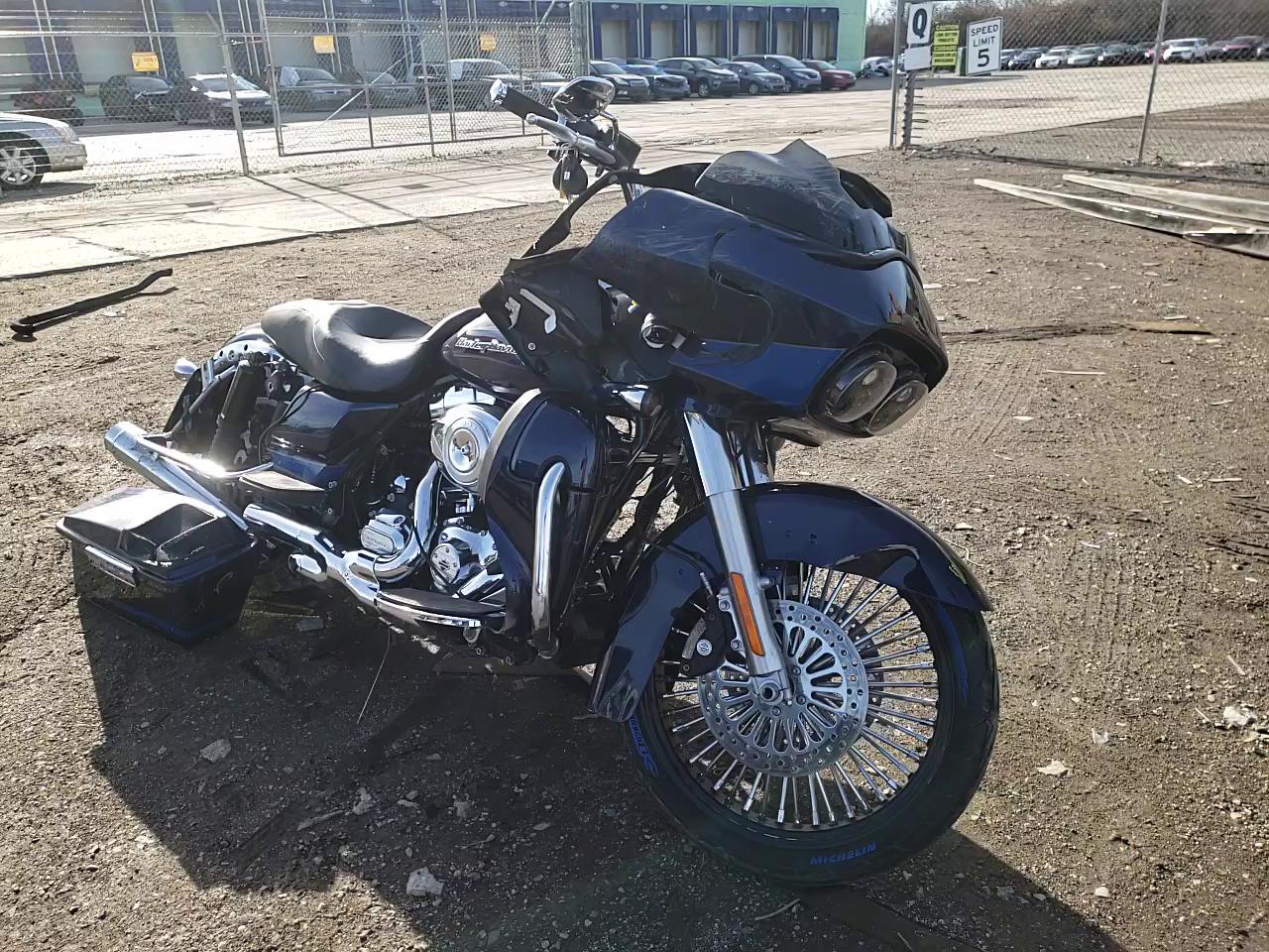 2013 HARLEY-DAVIDSON FLTRU ROAD 1HD1KGM10DB692103