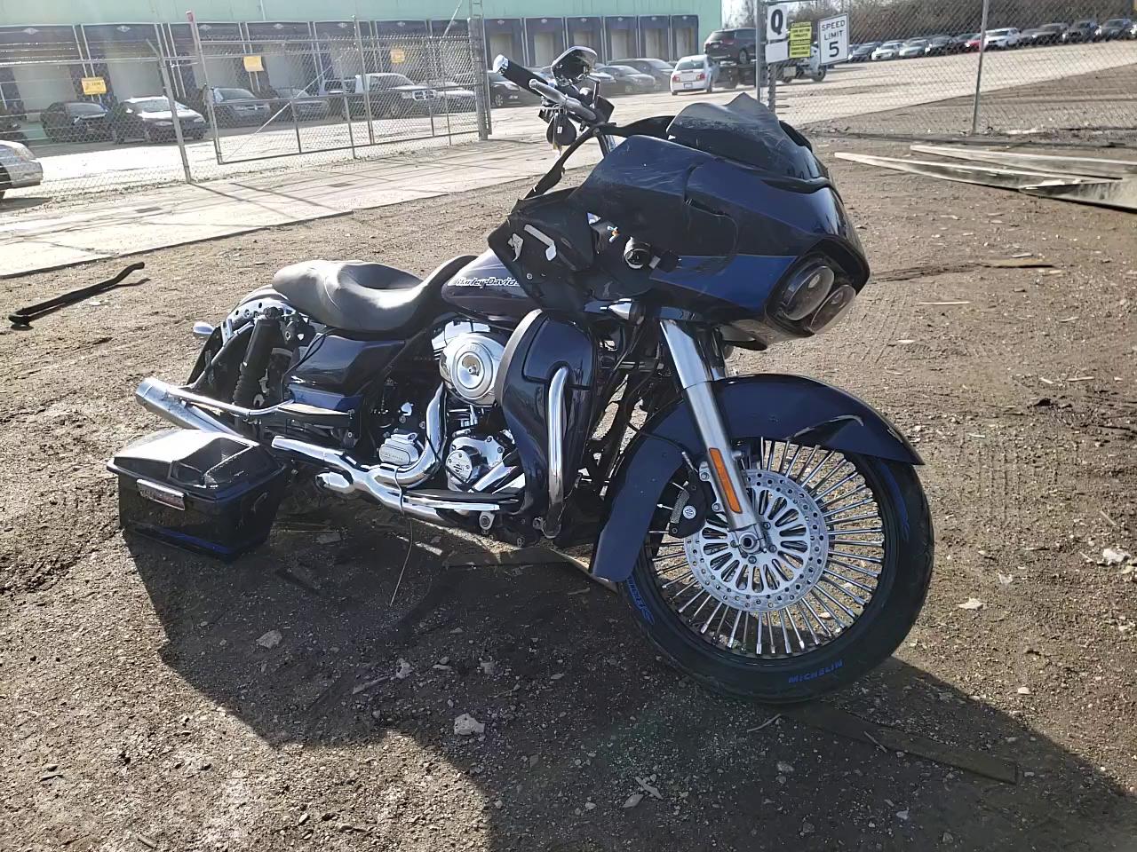 2013 HARLEY-DAVIDSON FLTRU ROAD 1HD1KGM10DB692103
