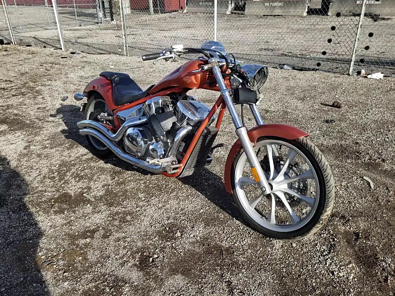 2011 HONDA VT1300 CX JH2SC6100BK100650