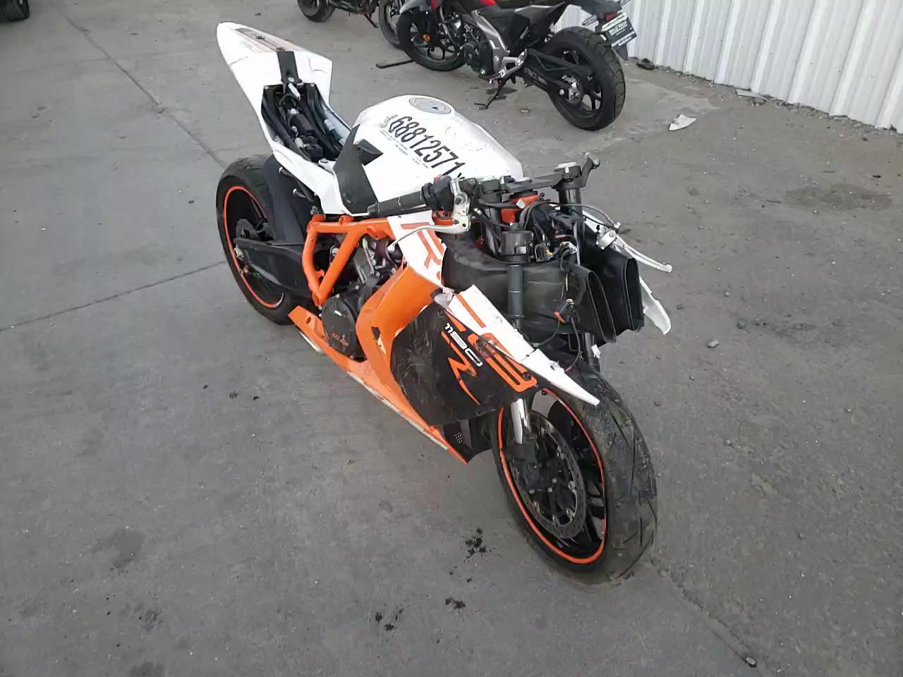 2013 KTM 1190 RC8 VBKVR940XDM992705