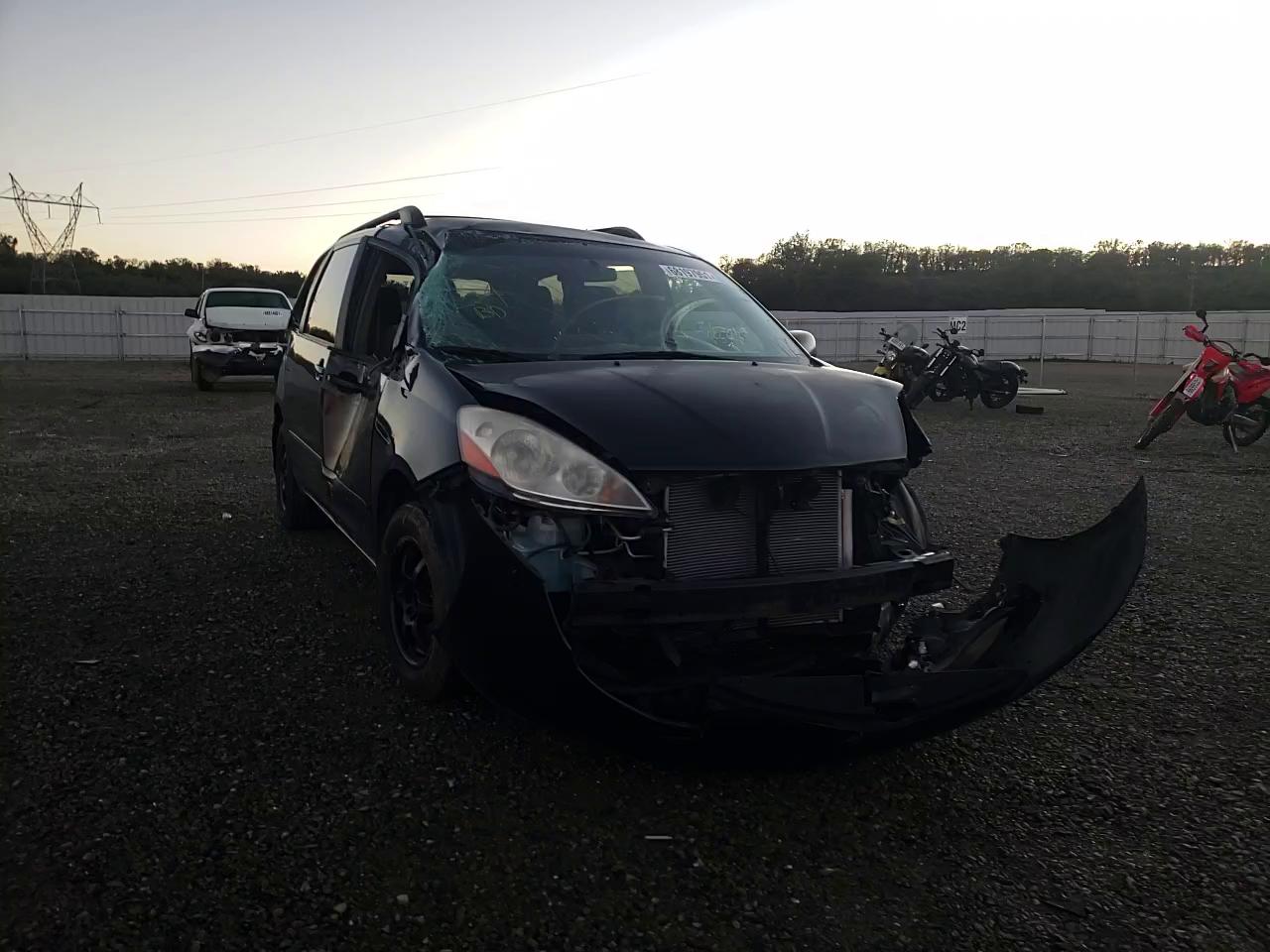 2010 TOYOTA SIENNA CE 5TDKK4CC9AS320318