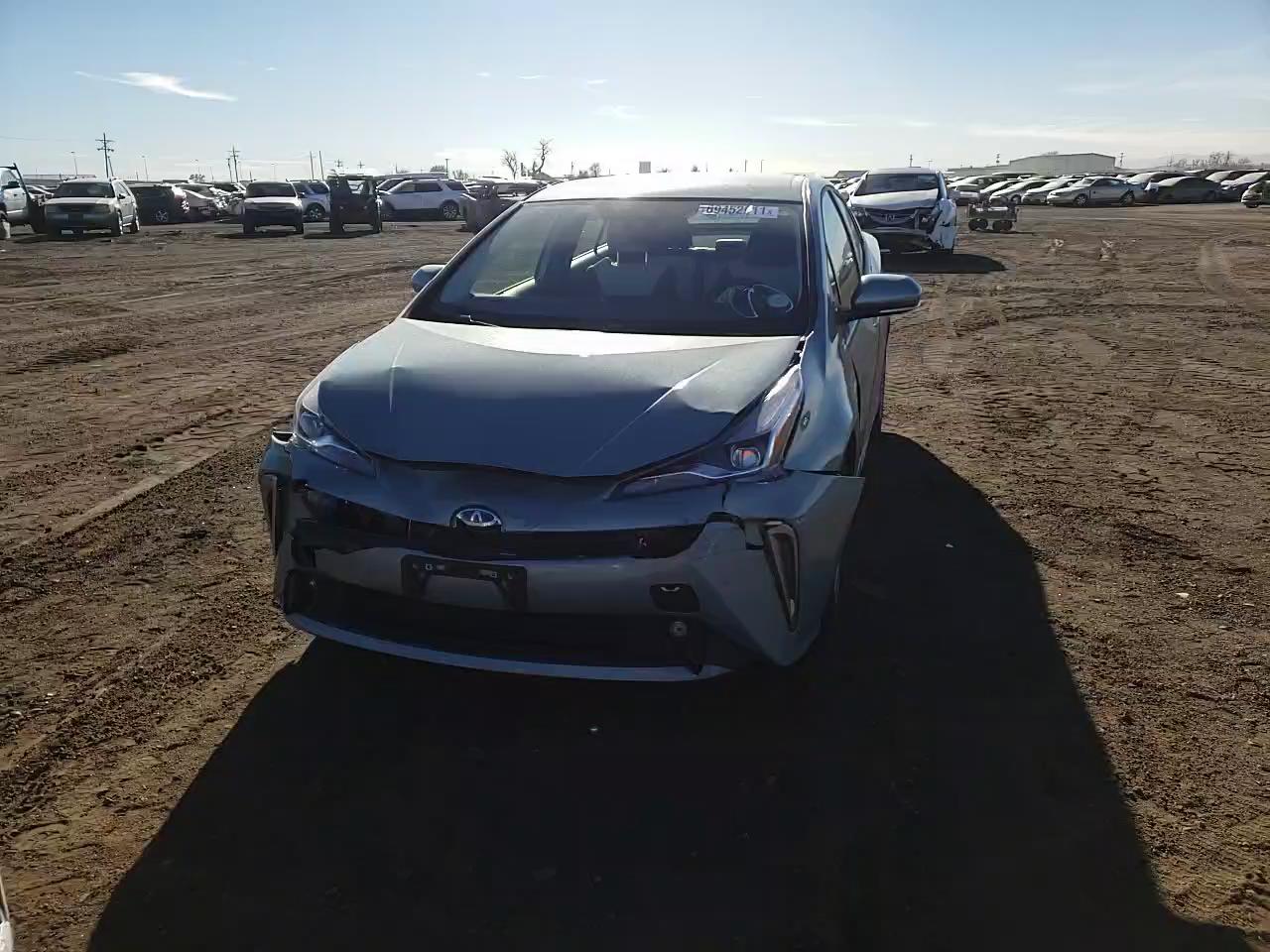 2021 TOYOTA PRIUS LE JTDL9MFU2M3027287