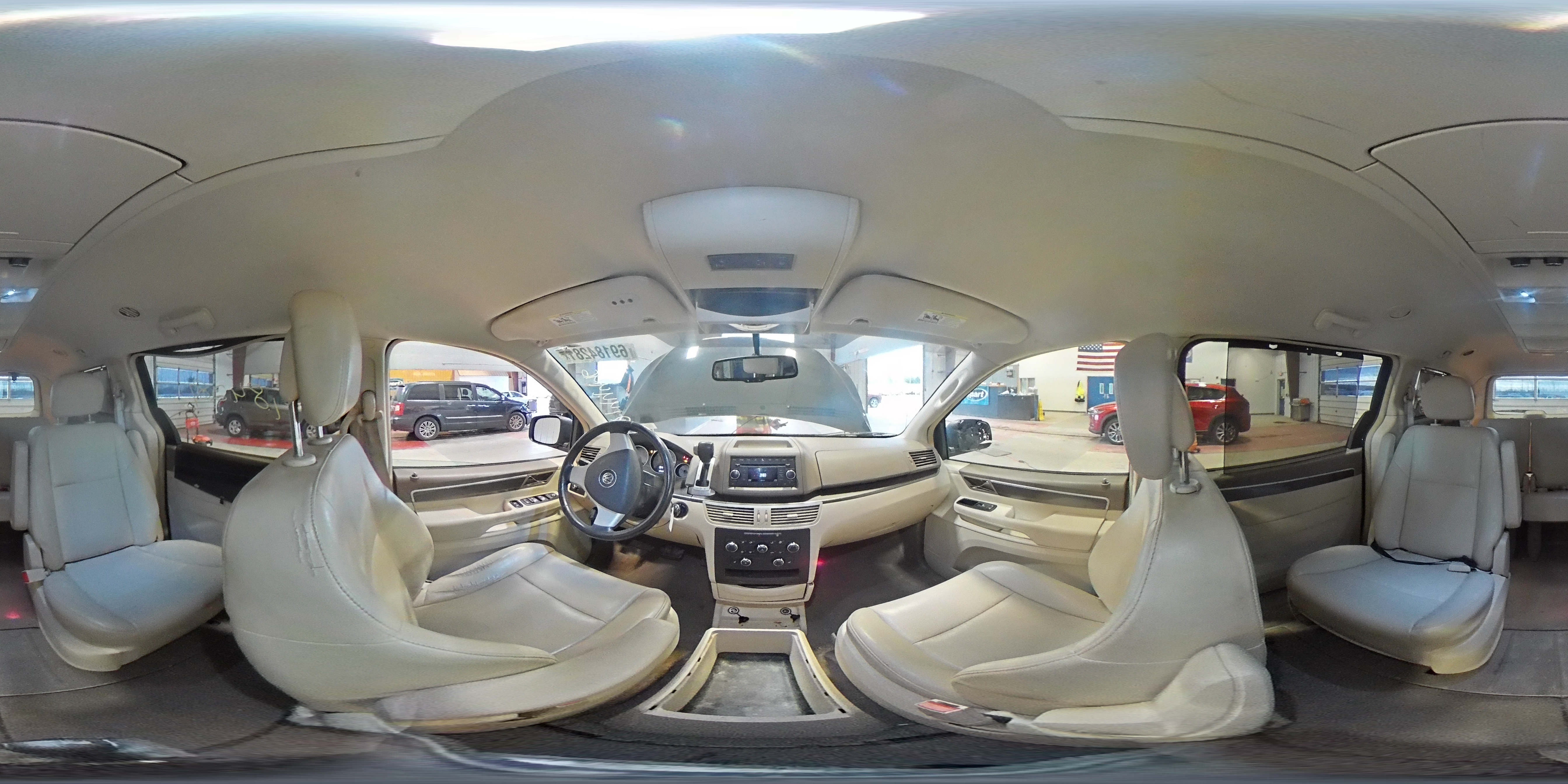 2010 VOLKSWAGEN ROUTAN SE 2V4RW3D15AR325220