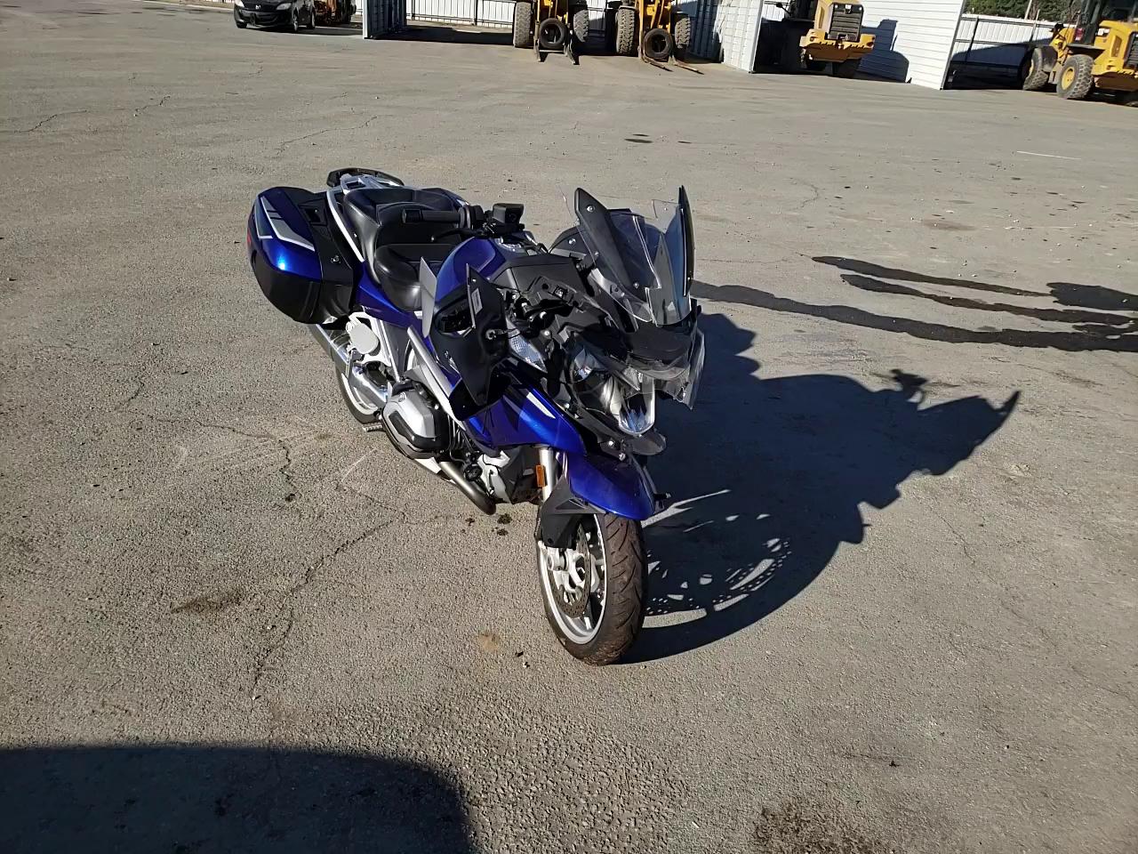 2016 BMW R1200 RT WB10A1306GZ195023