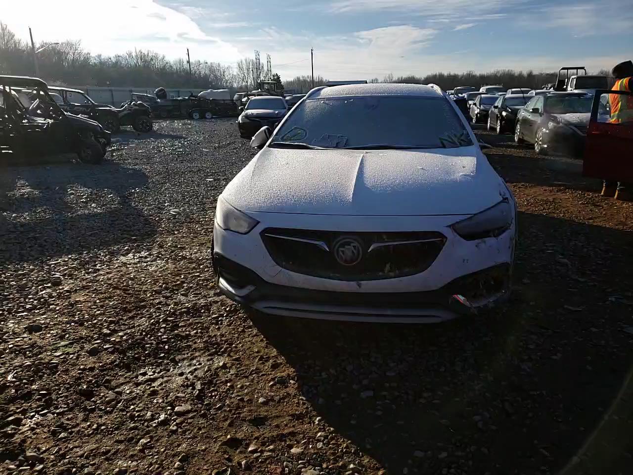 2019 BUICK REGAL TOUR W04GV8SX0K1009619