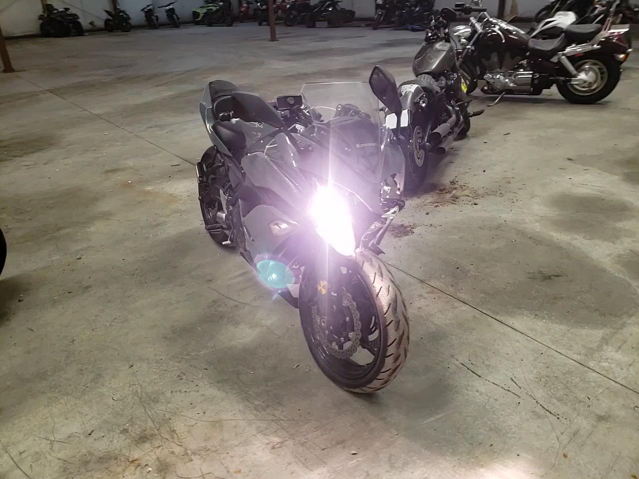 2018 KAWASAKI EX650 J JKAEXEJ16JDA02512