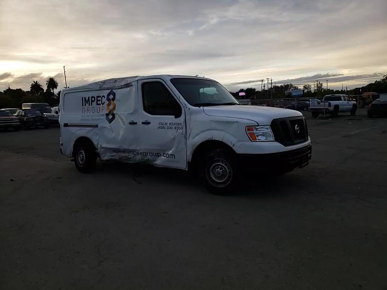 2012 NISSAN NV 1500 1N6BF0KM8CN117918