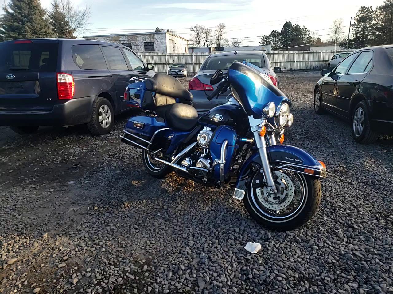 2008 HARLEY-DAVIDSON FLHTCUI 1HD1FC41X8Y606070
