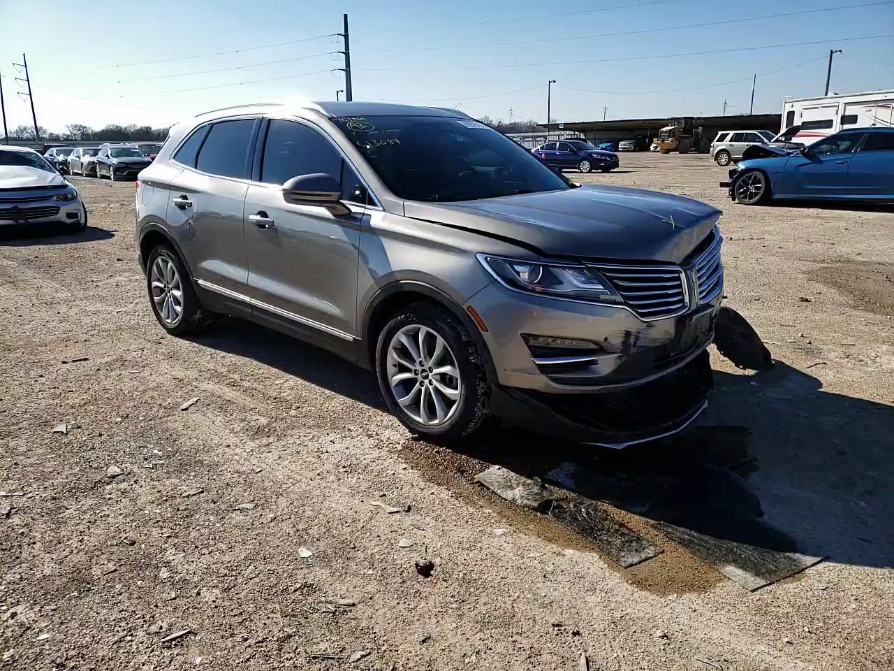 2017 LINCOLN MKC SELECT 5LMCJ2C9XHUL13084