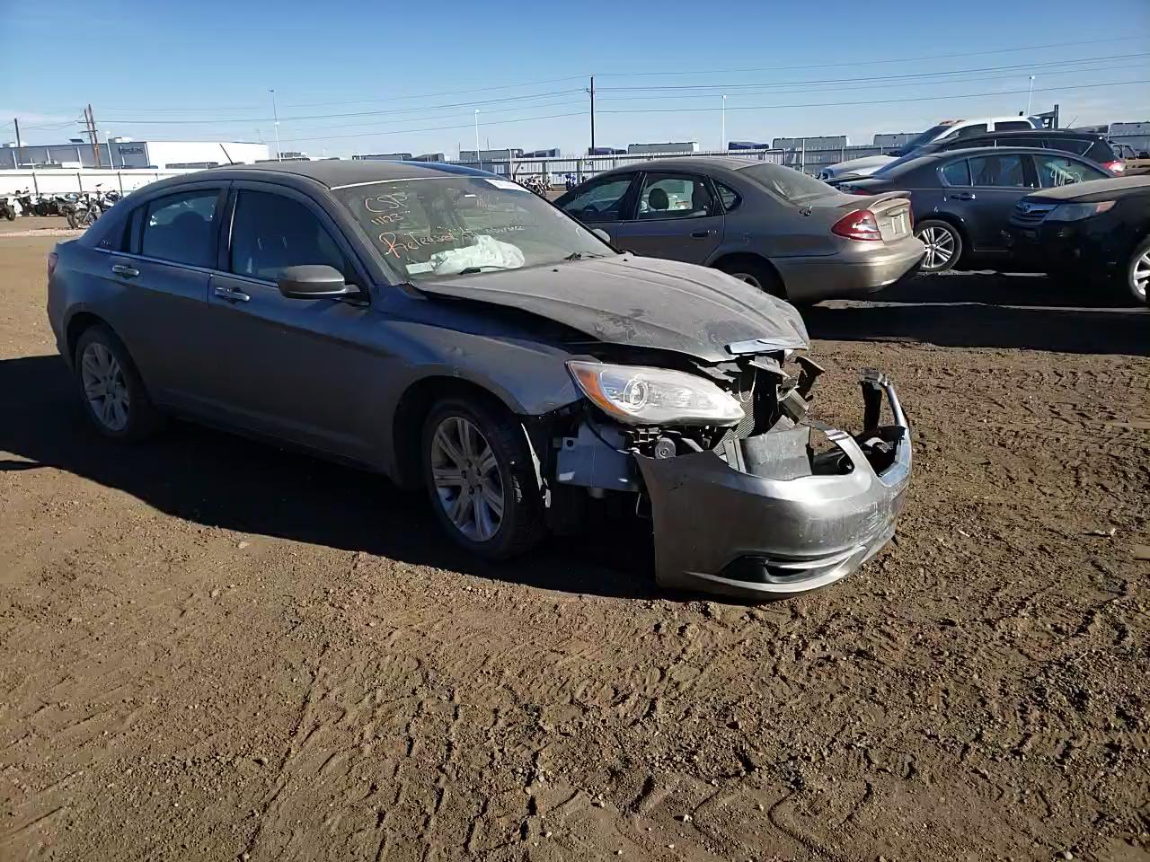 2013 CHRYSLER 200 TOURIN 1C3CCBBB2DN695352