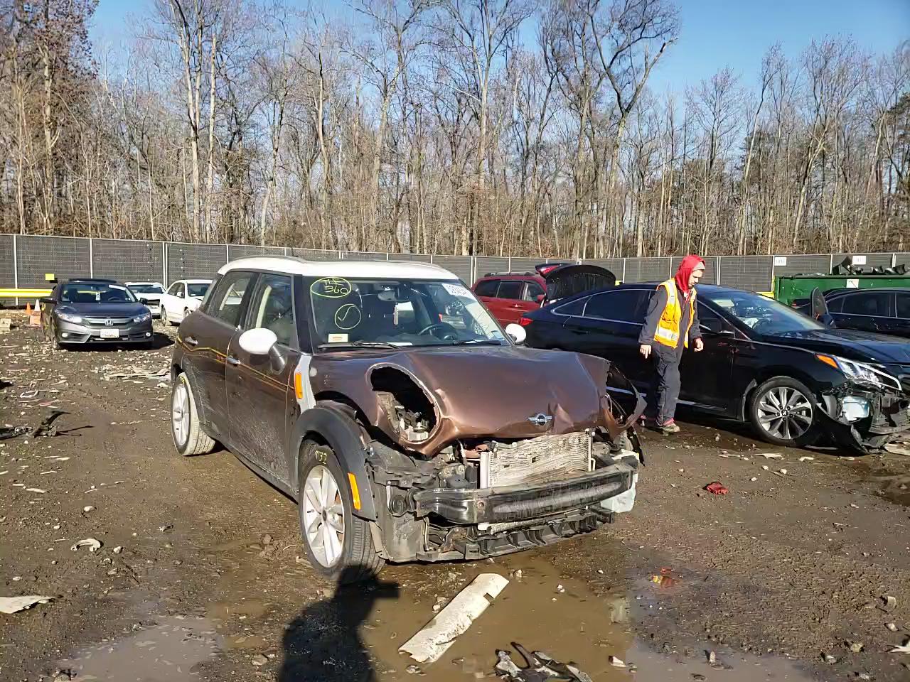 2013 MINI COOPER COU WMWZB3C55DWR35573