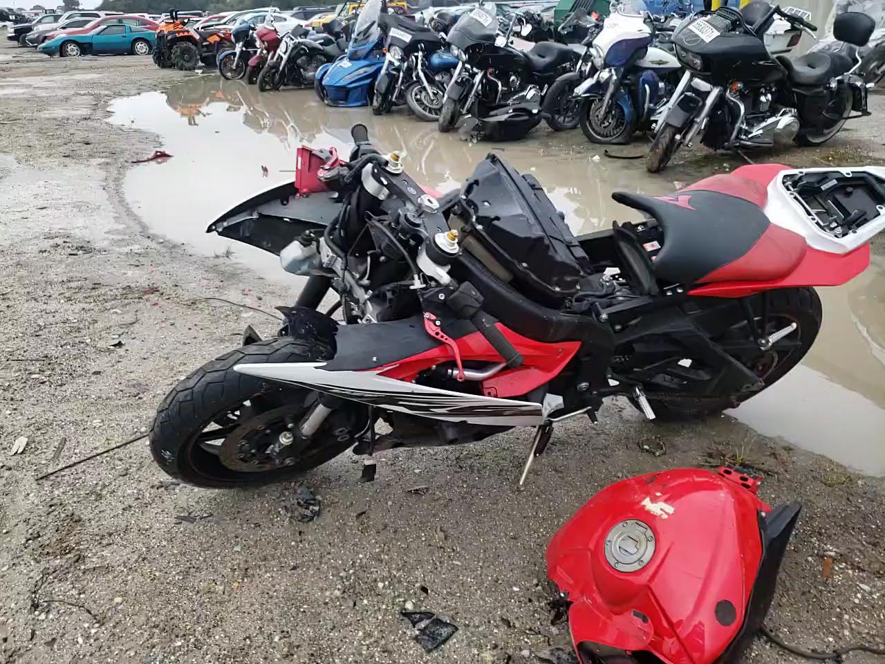 2014 YAMAHA YZFR6 JYARJ16E7EA031515