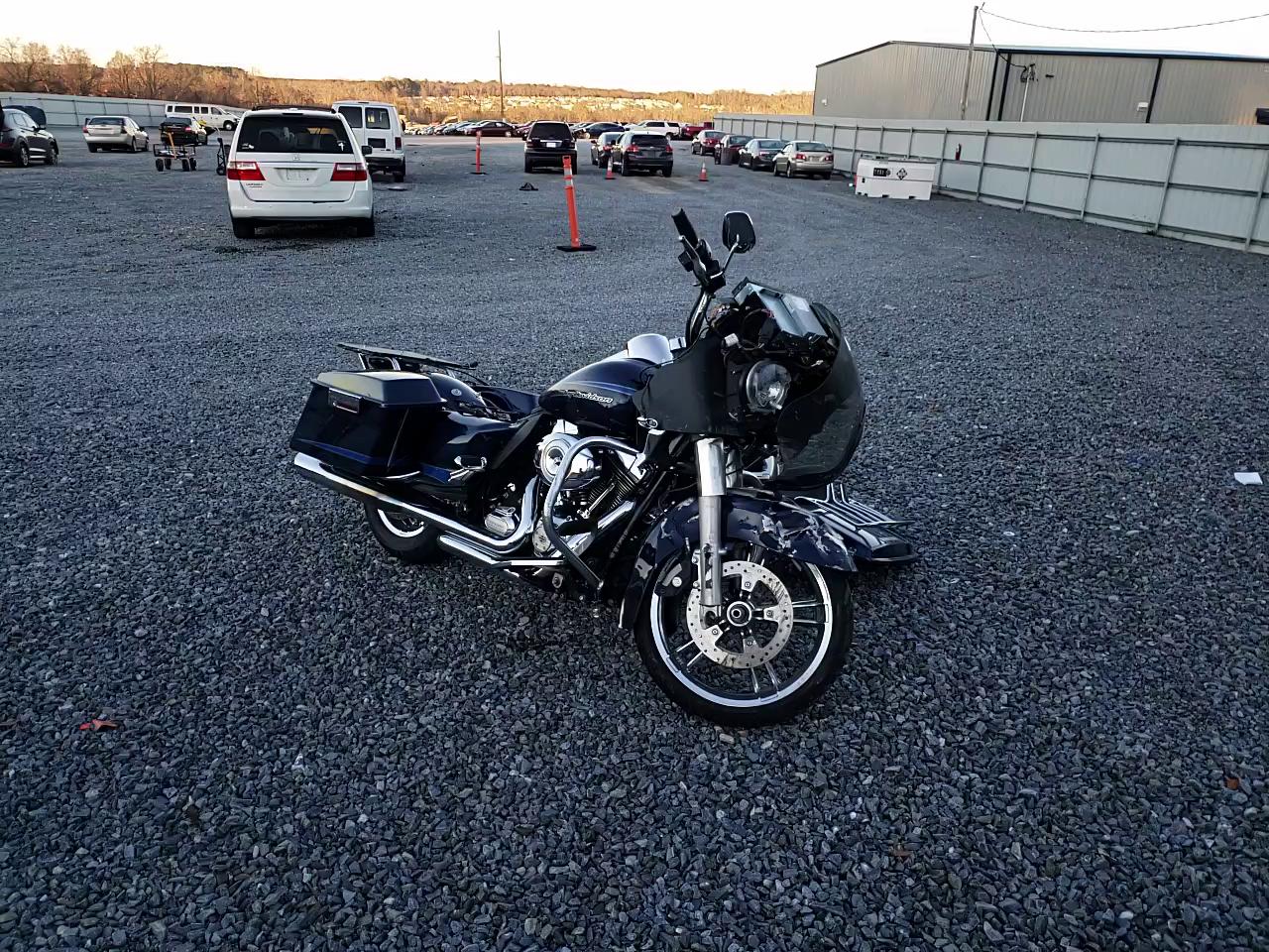 2013 HARLEY-DAVIDSON FLTRU ROAD 1HD1KGM11DB670854