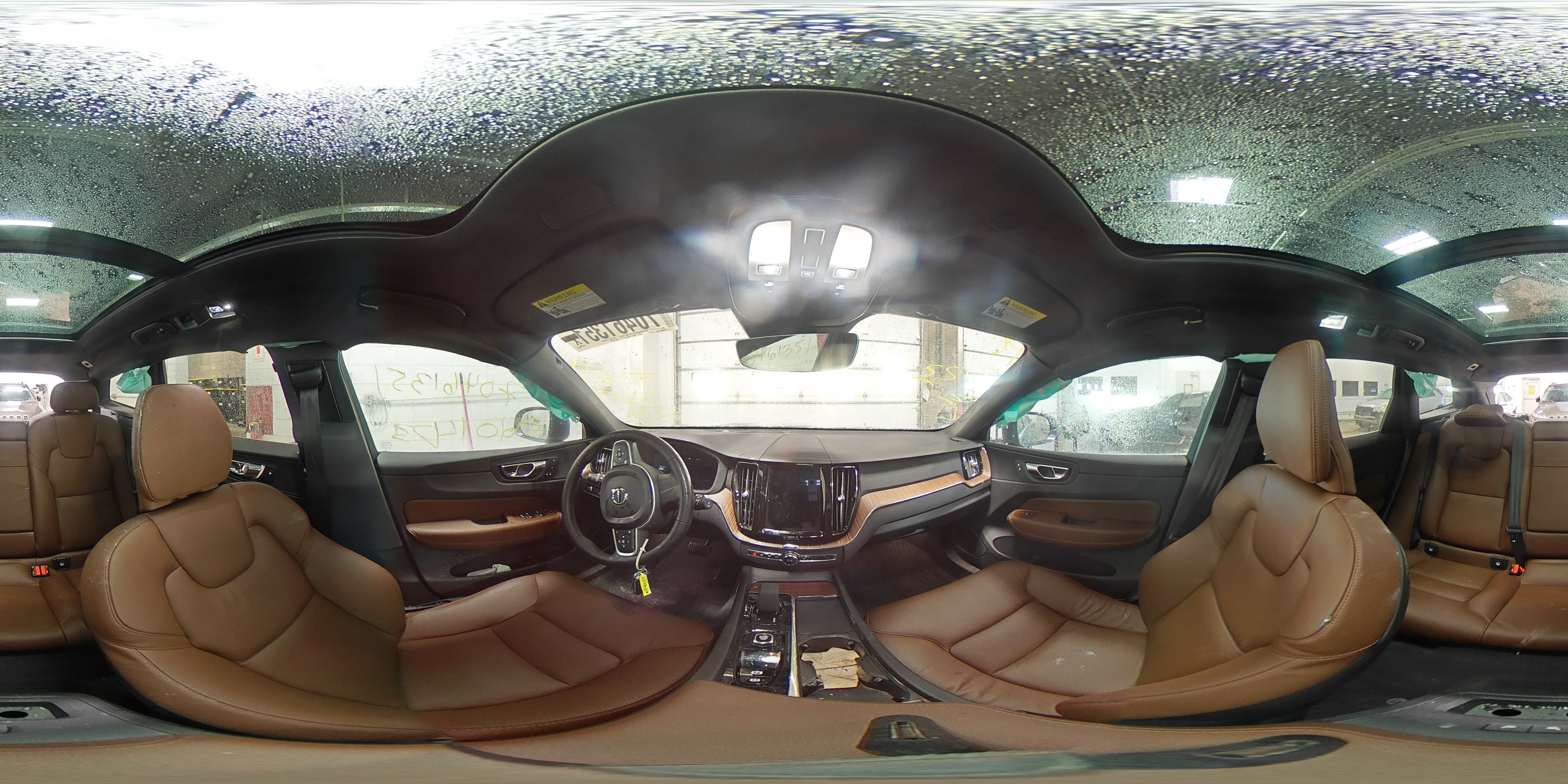 2022 VOLVO XC60 B5 MO YV4L12RK3N1954492
