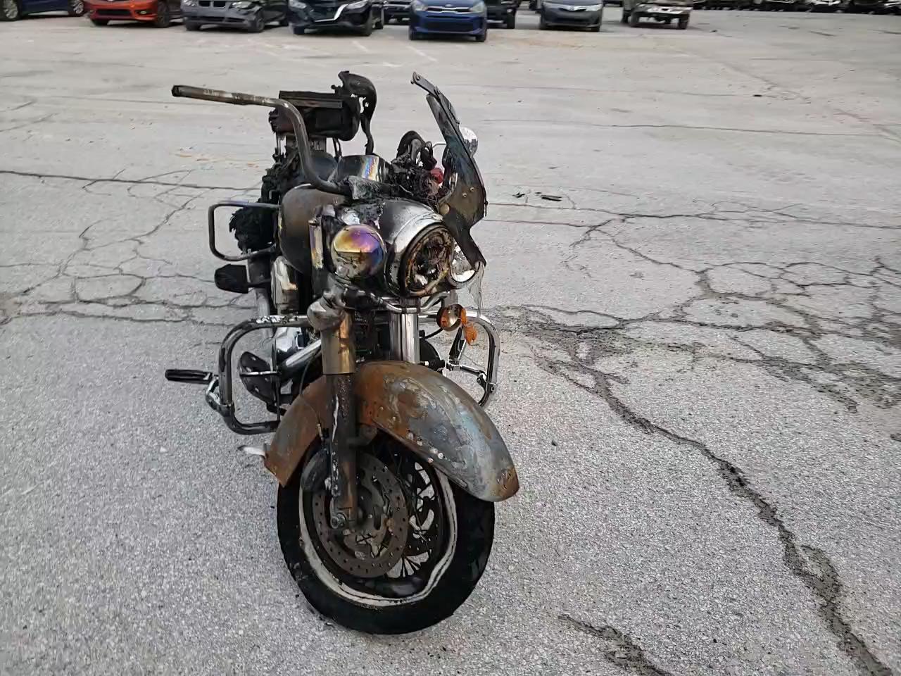 2010 HARLEY-DAVIDSON FLHRC 1HD1FR411AB669828