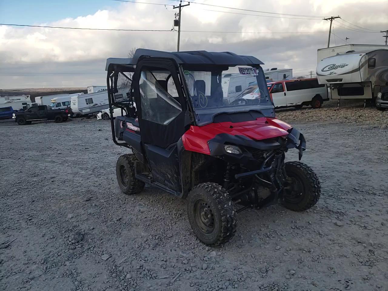 2019 HONDA SXS700 M4 1HFVE026XK4501343