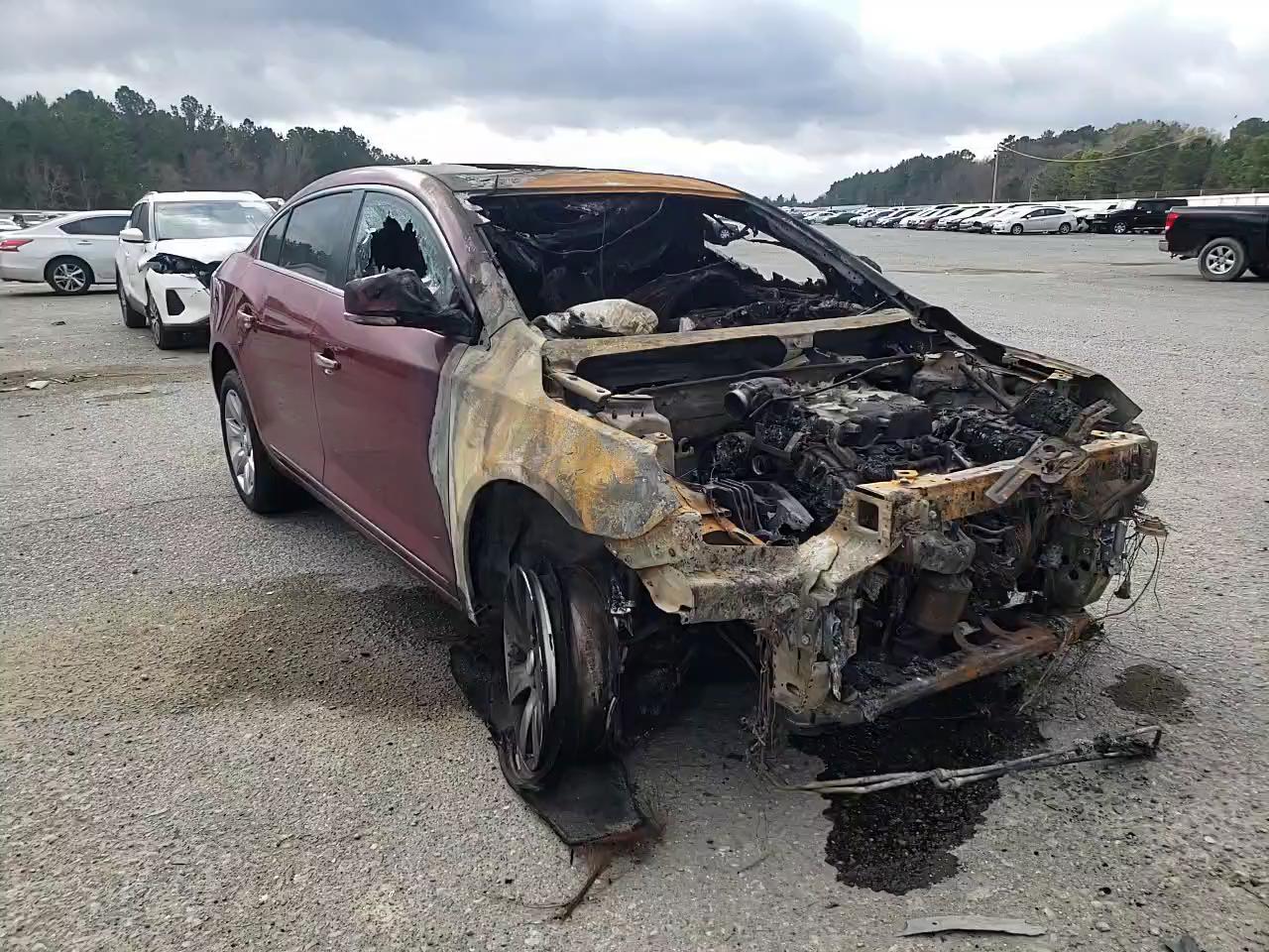 2010 BUICK LACROSSE C 1G4GE5EV9AF200368