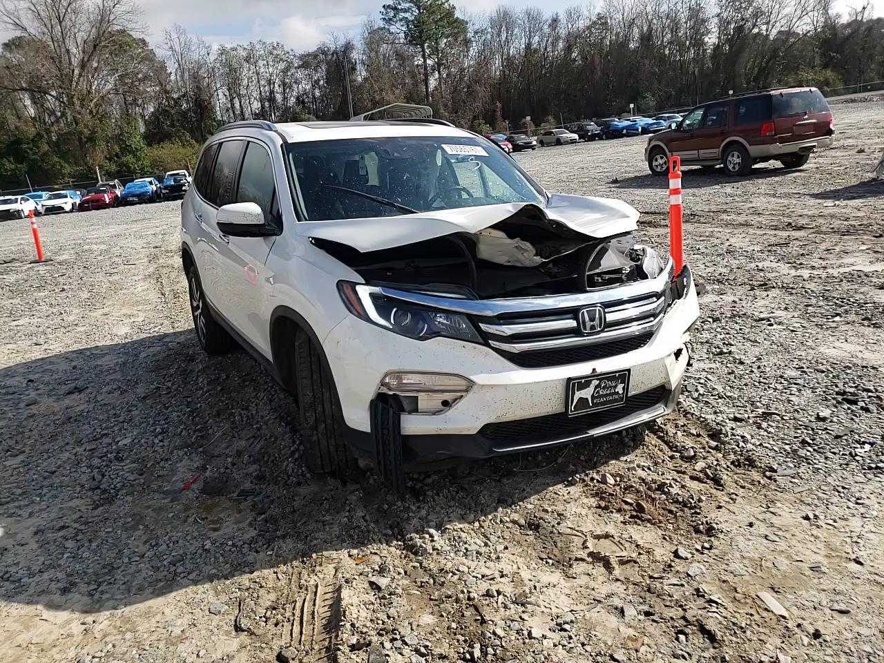 2017 HONDA PILOT ELIT 5FNYF6H03HB041597