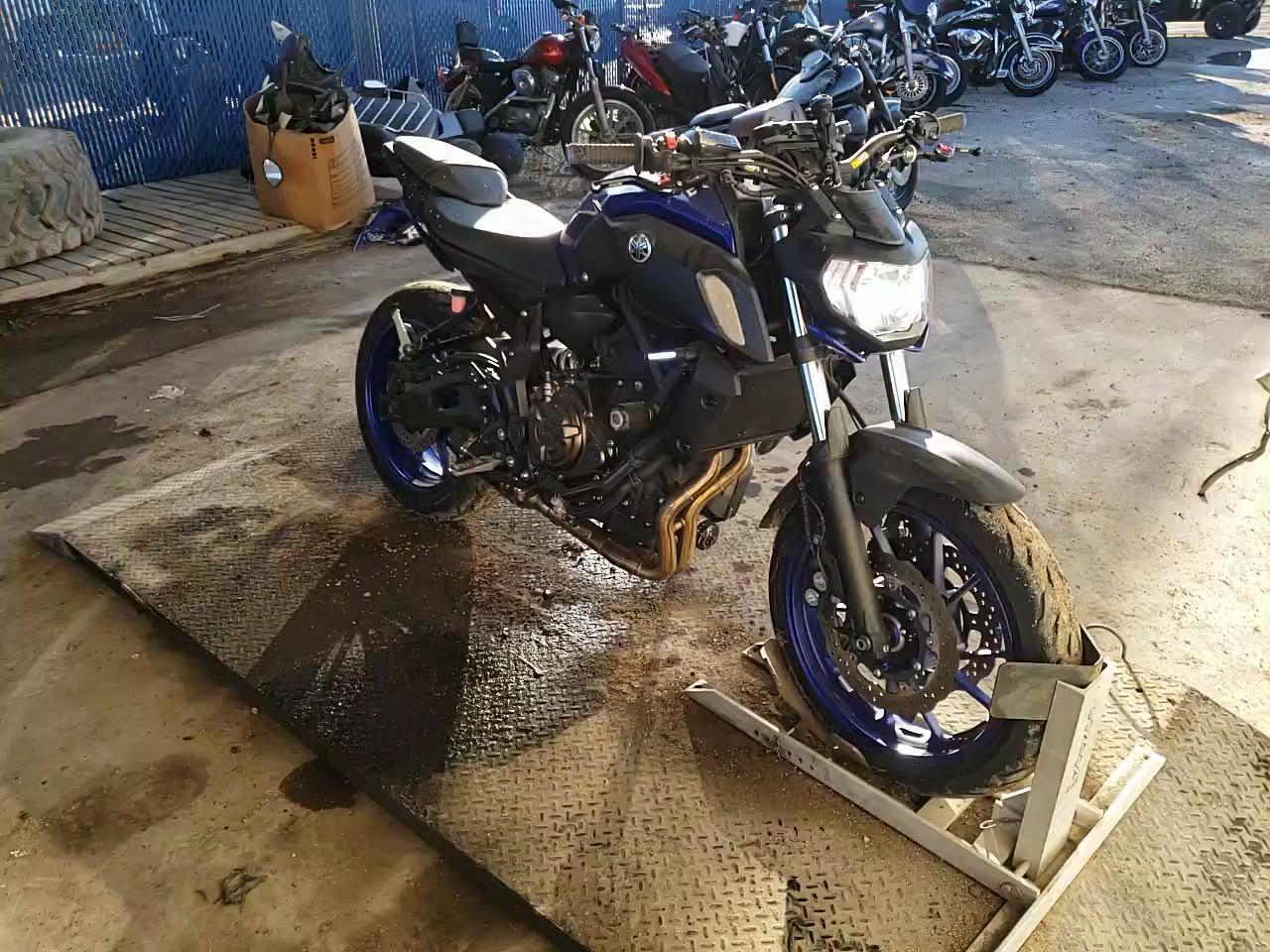 2018 YAMAHA MT07 JYARM27E5JA000978