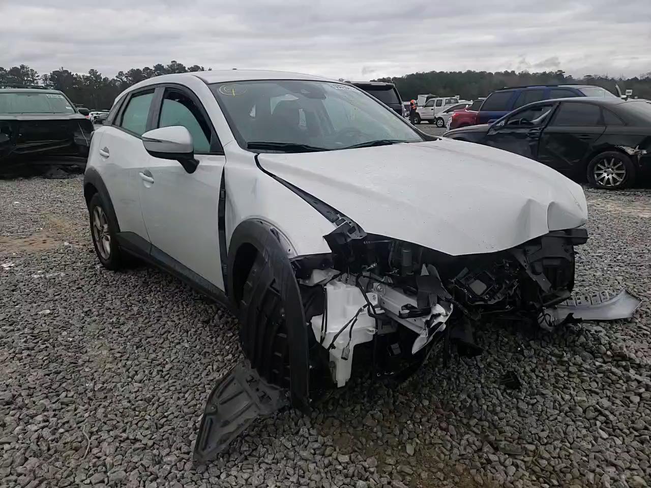 2019 MAZDA CX-3 JM1DKDB71K0411312
