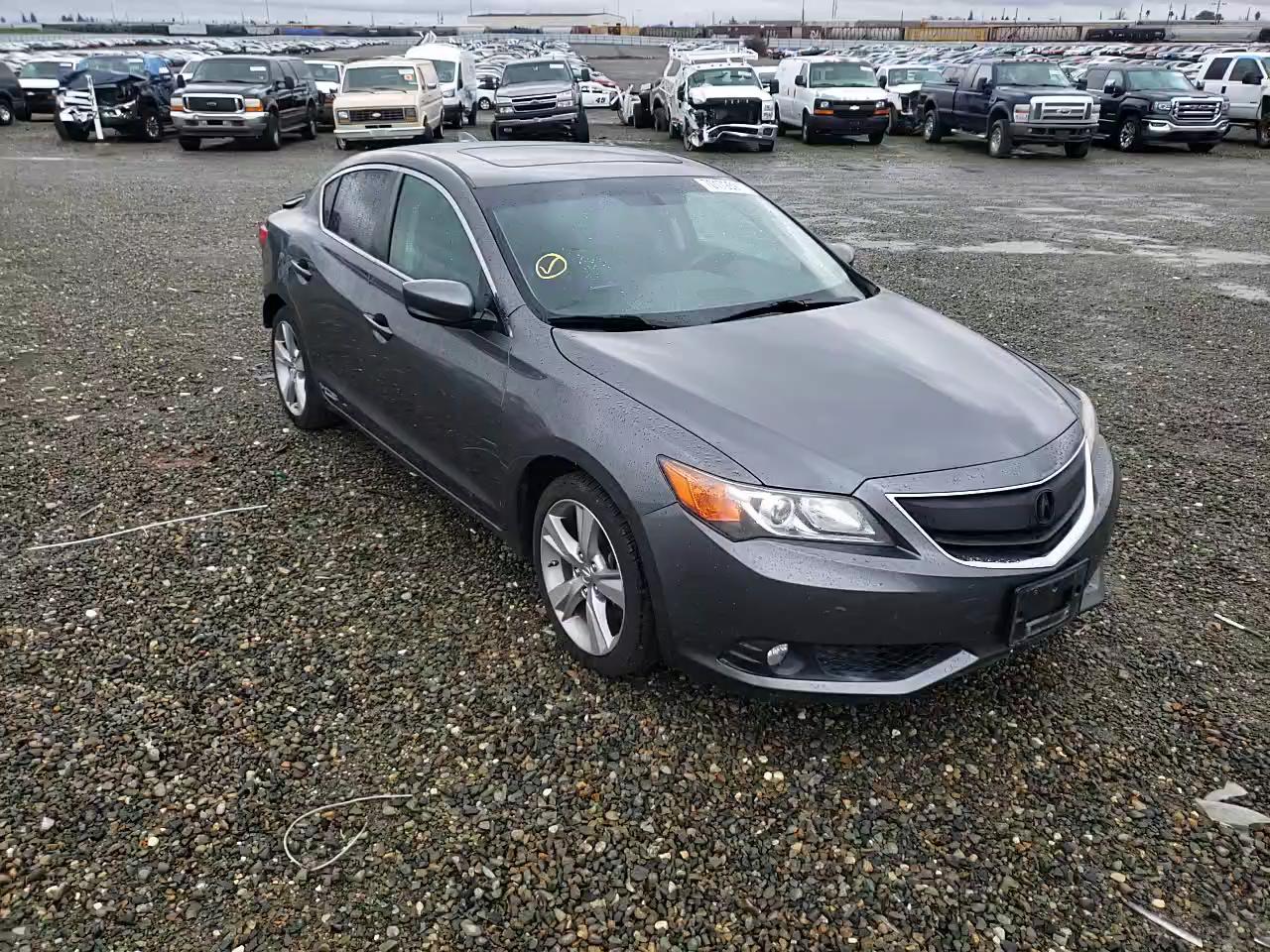 2014 ACURA ILX 24 PRE 19VDE2E53EE000925