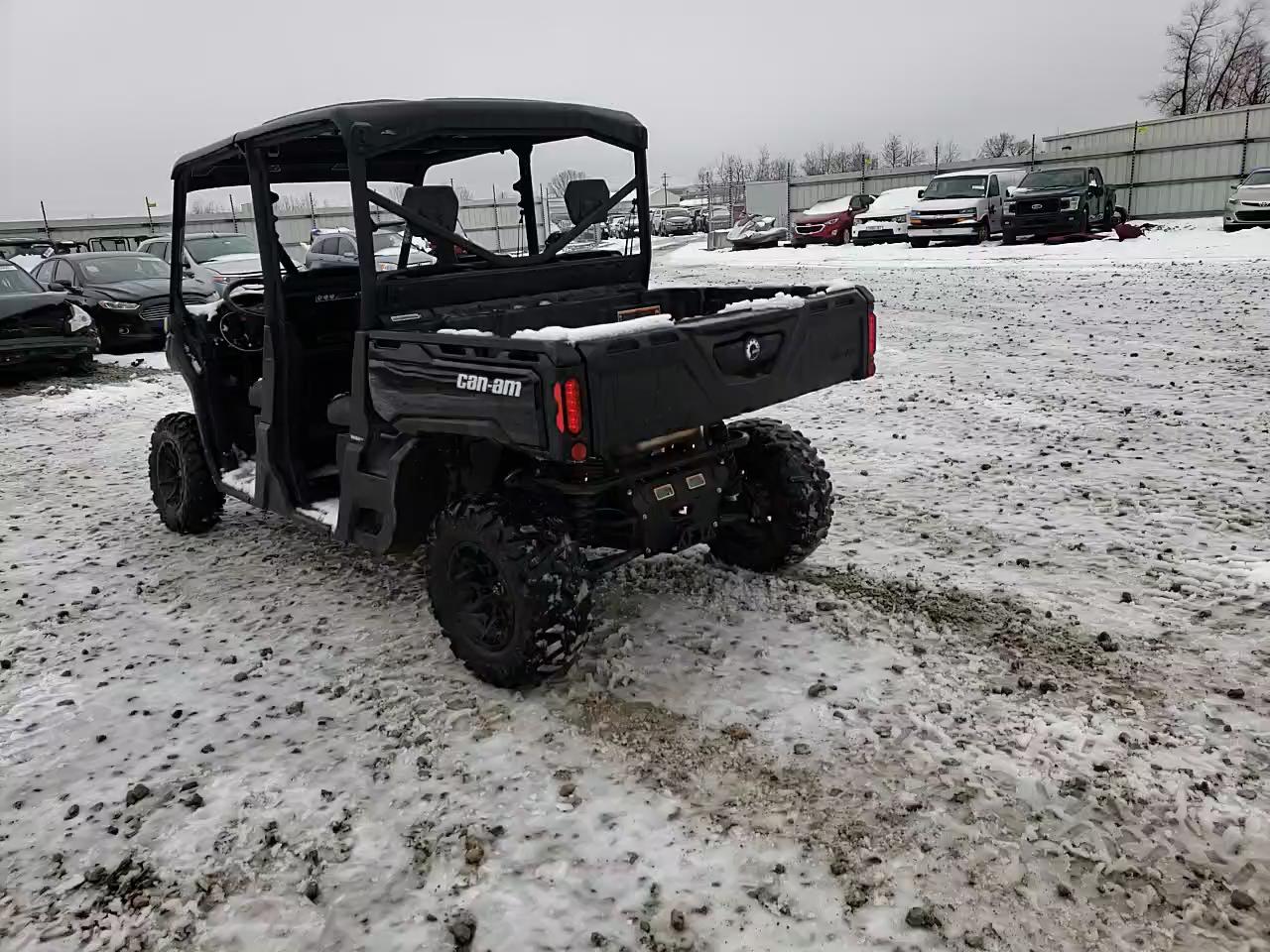 2021 CAN-AM DEFENDER M 3JBUCAX47MK002224