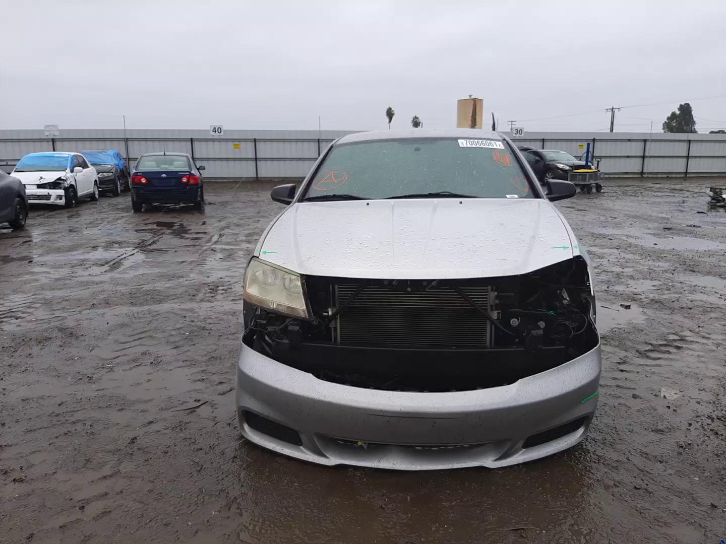 2013 DODGE AVENGER SE 1C3CDZAB2DN563585