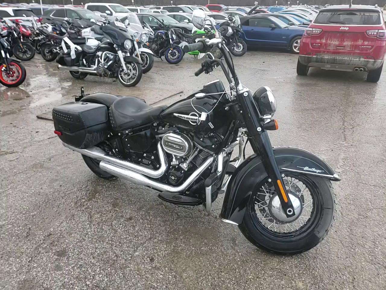 2018 HARLEY-DAVIDSON FLHC HERIT 1HD1YAJ1XJC027926
