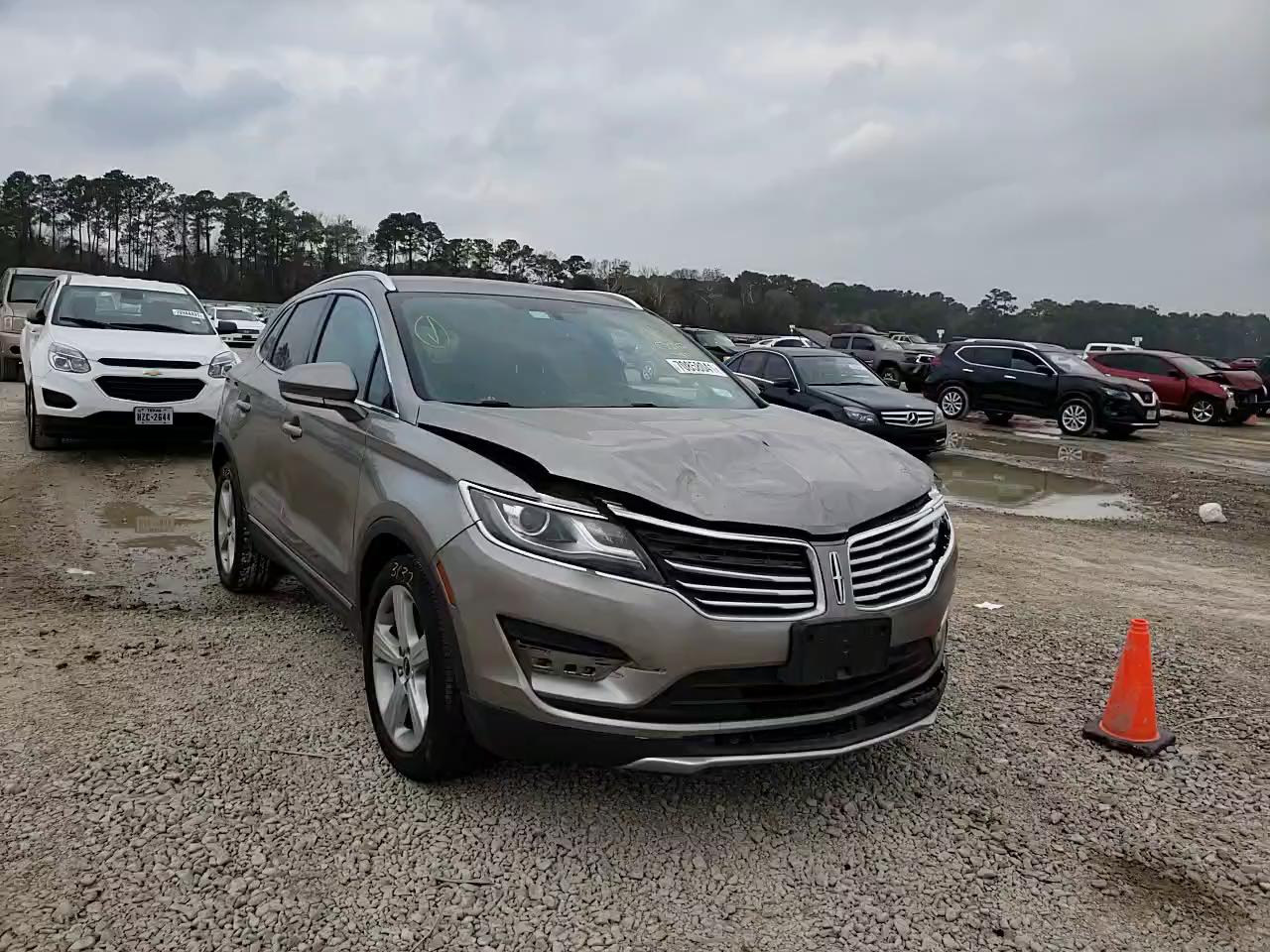 2016 LINCOLN MKC PREMIE 5LMCJ1C9XGUJ19132