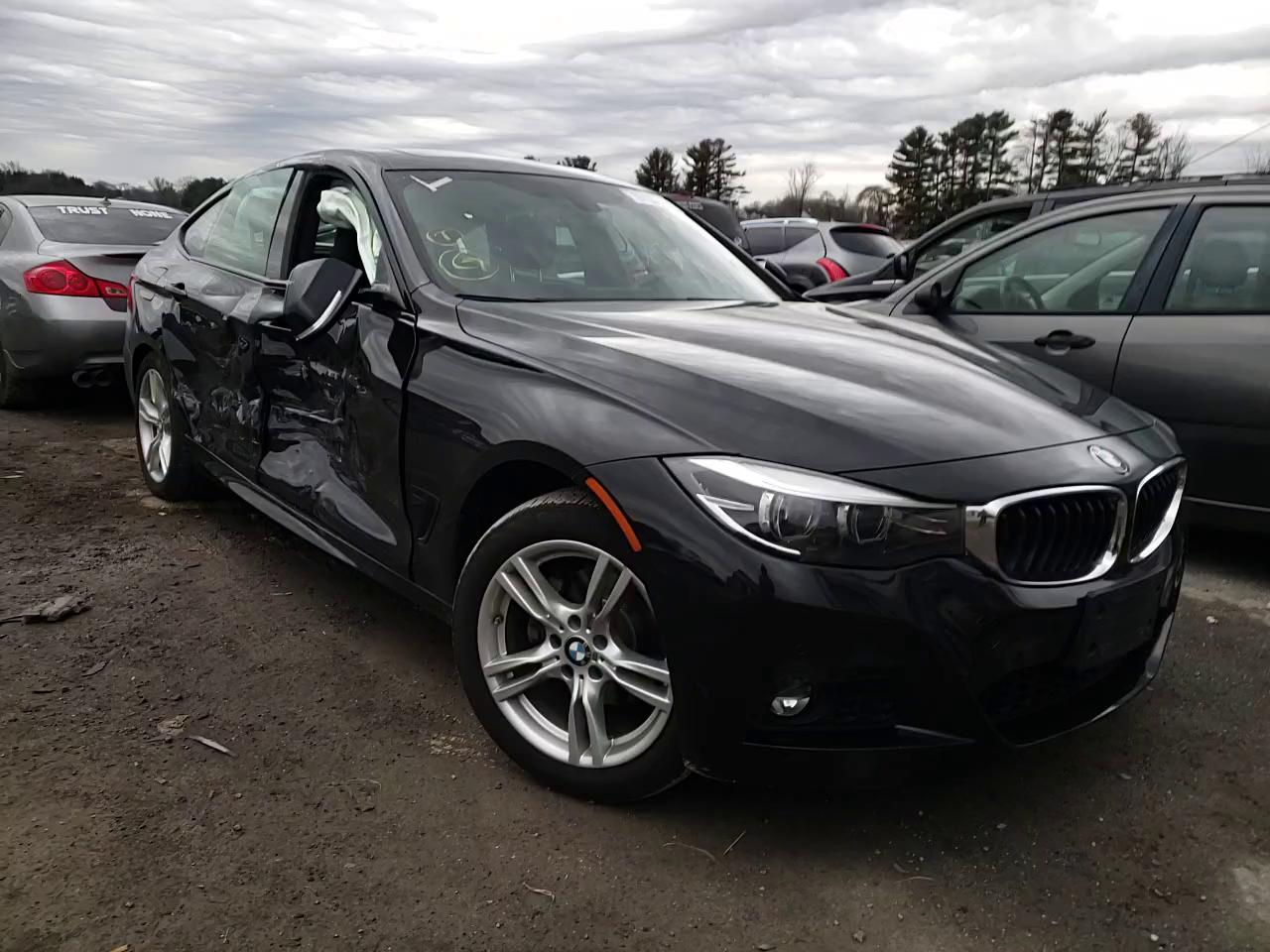 2018 BMW 330 XIGT WBA8Z9C58JG827982
