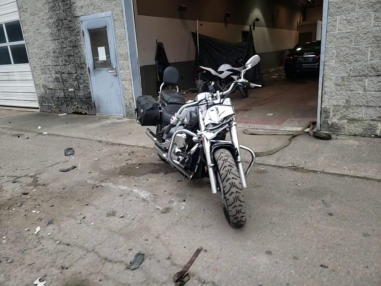 2009 SUZUKI VL800 JS1VS55A192102725