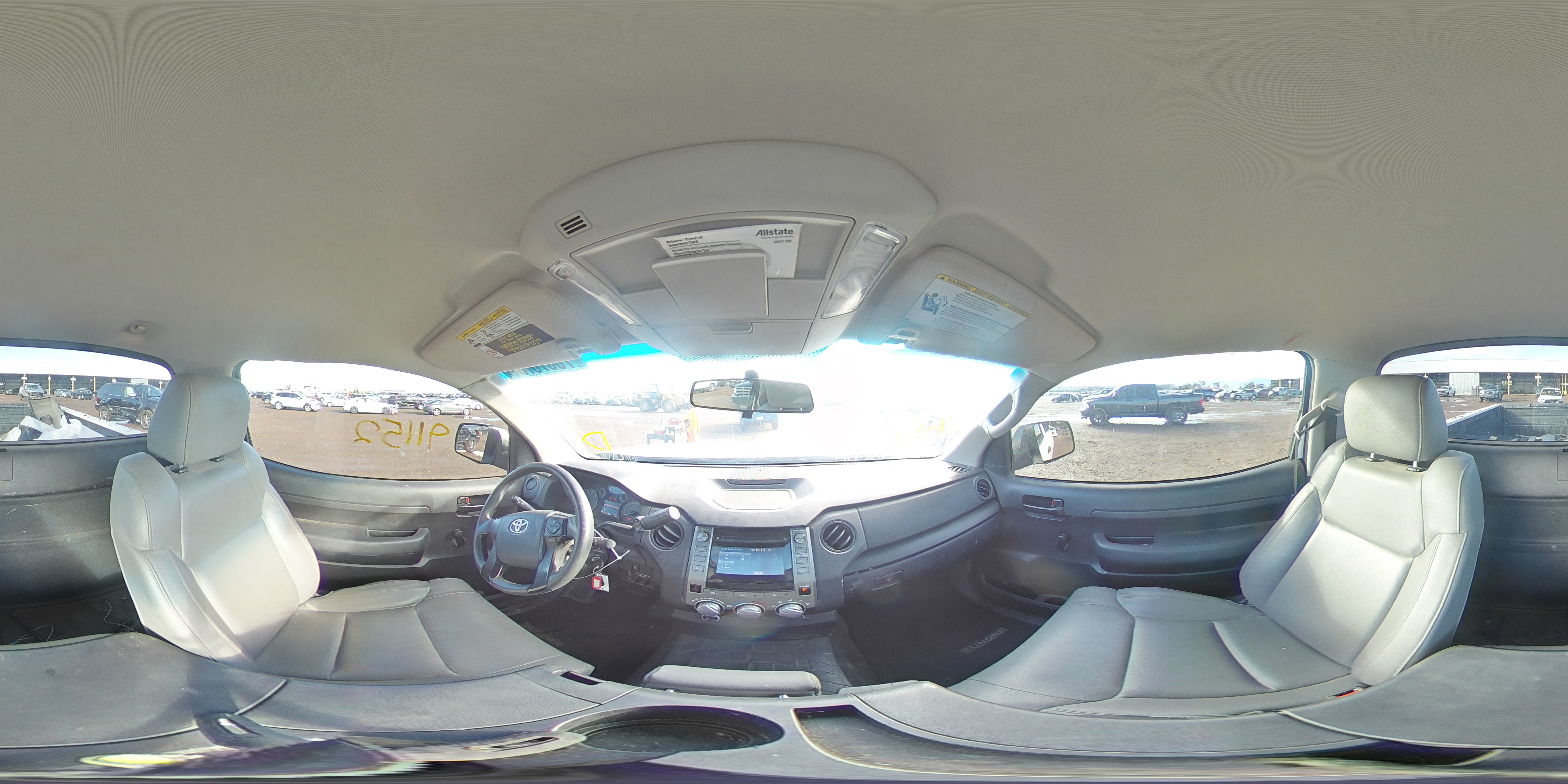 2017 TOYOTA TUNDRA SR 5TFNY5F17HX224154
