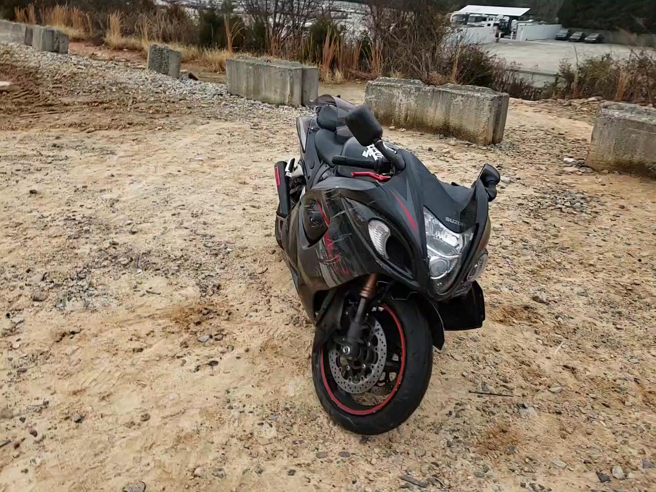 2012 SUZUKI GSX1300 R JS1GX72AXC2100411