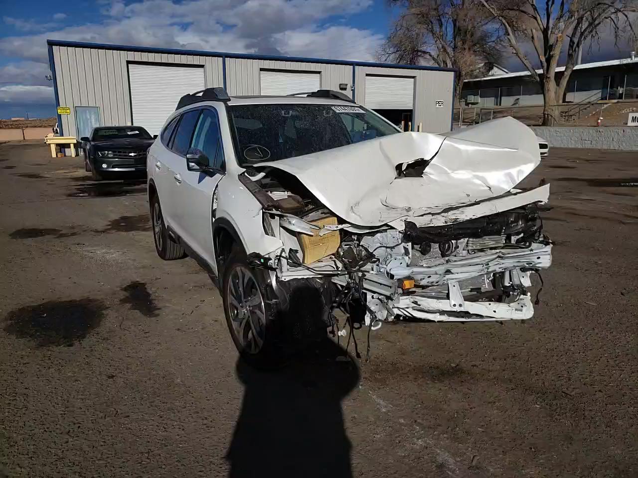 2021 SUBARU OUTBACK TO 4S4BTAPC2M3198277