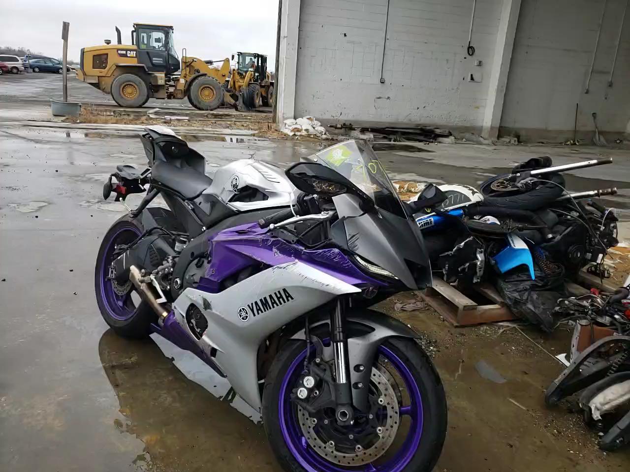 2018 YAMAHA YZFR6 JYARJ28E5JA003564