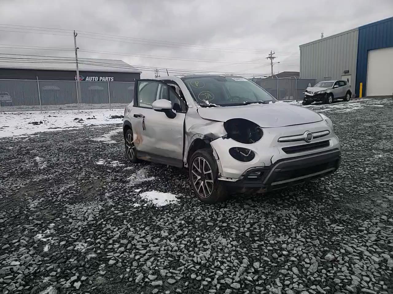 2017 FIAT 500X TREKK ZFBCFYCB2HP551625