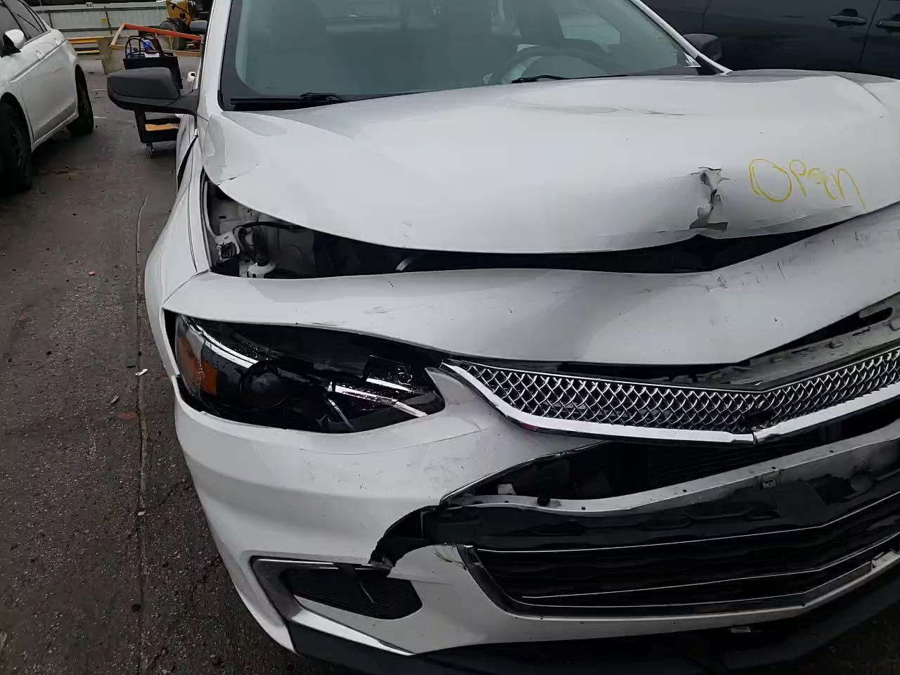 2016 CHEVROLET MALIBU L 1G1ZA5ST2GF354028