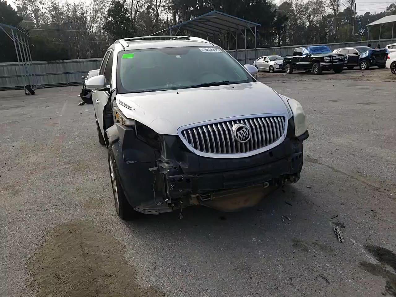 2011 BUICK ENCLAVE CX 5GAKRBED9BJ357021