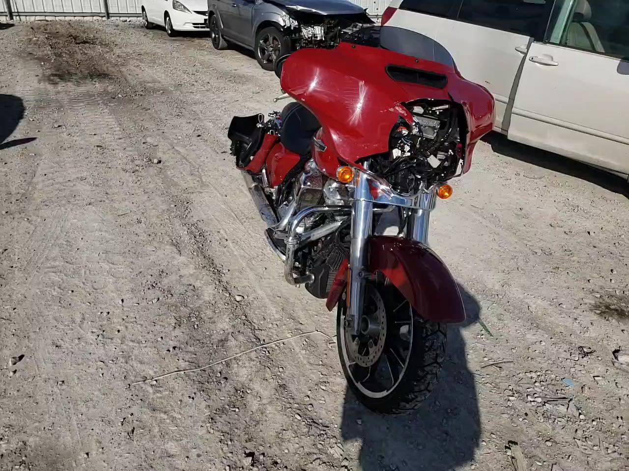 2021 HARLEY-DAVIDSON FLHX 1HD1KBC14MB610684