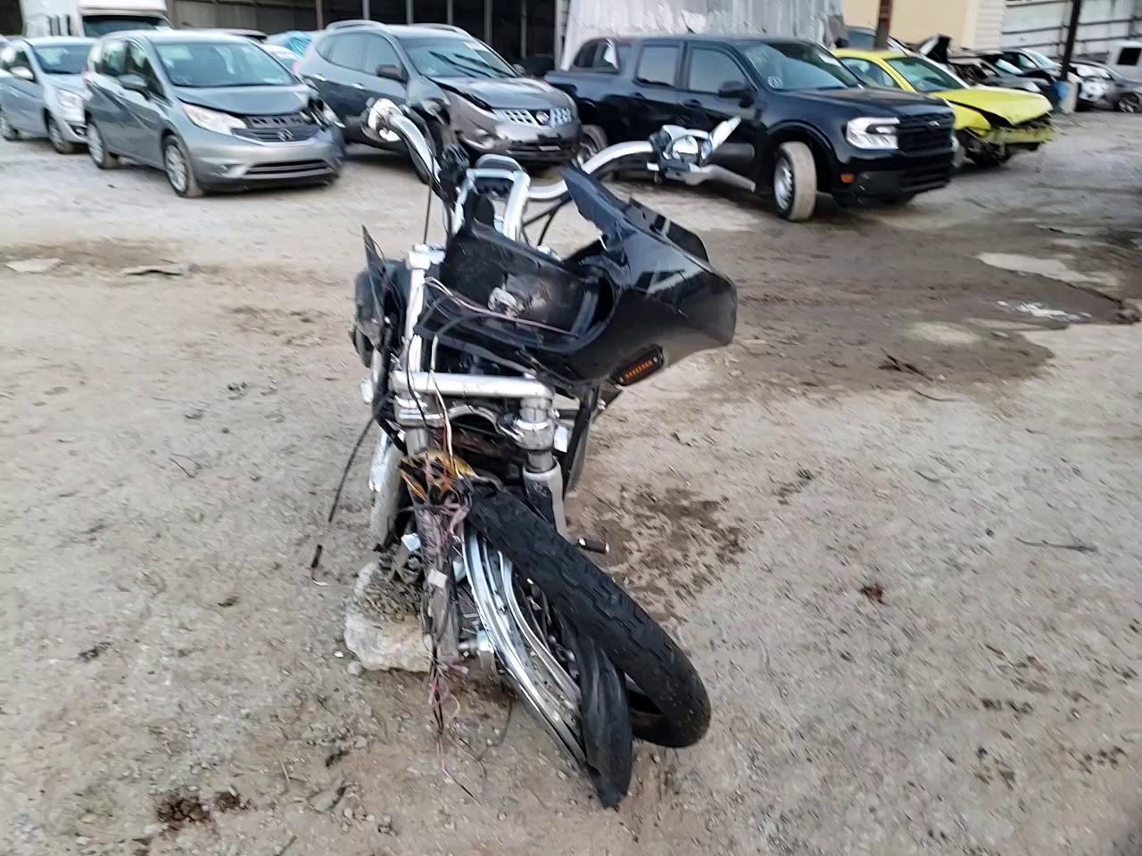2006 HARLEY-DAVIDSON FXDLI 1HD1GN1156K338137