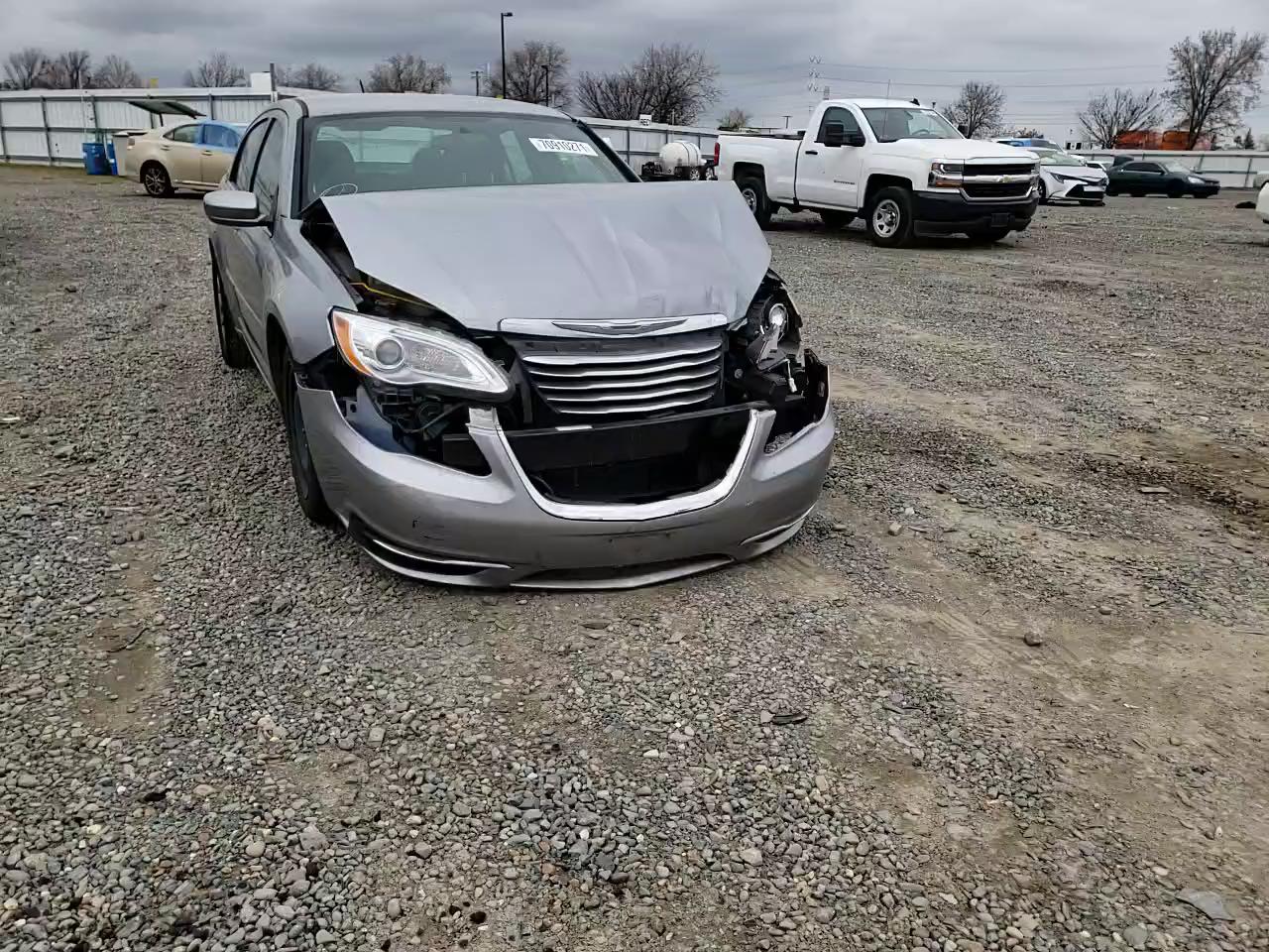 2014 CHRYSLER 200 TOURIN 1C3CCBBB3EN204627