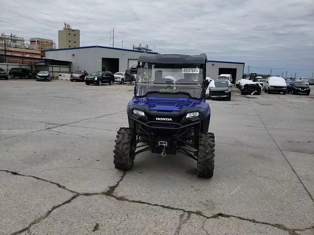 2019 HONDA SXS700 M4 1HFVE0273K4503024