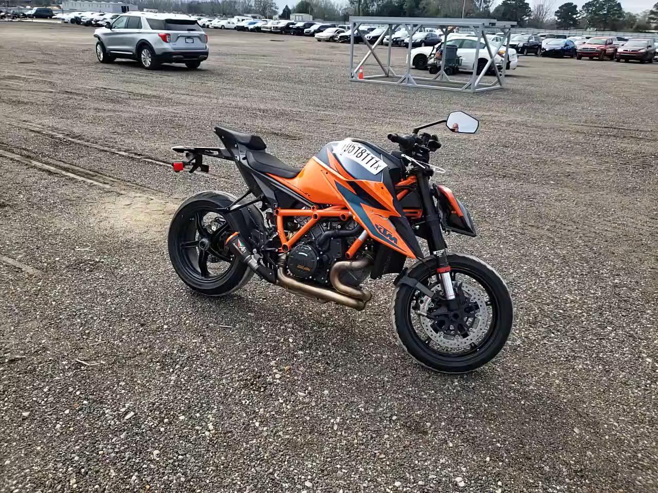 2021 KTM 1290 SUPER VBKV39409MM934666