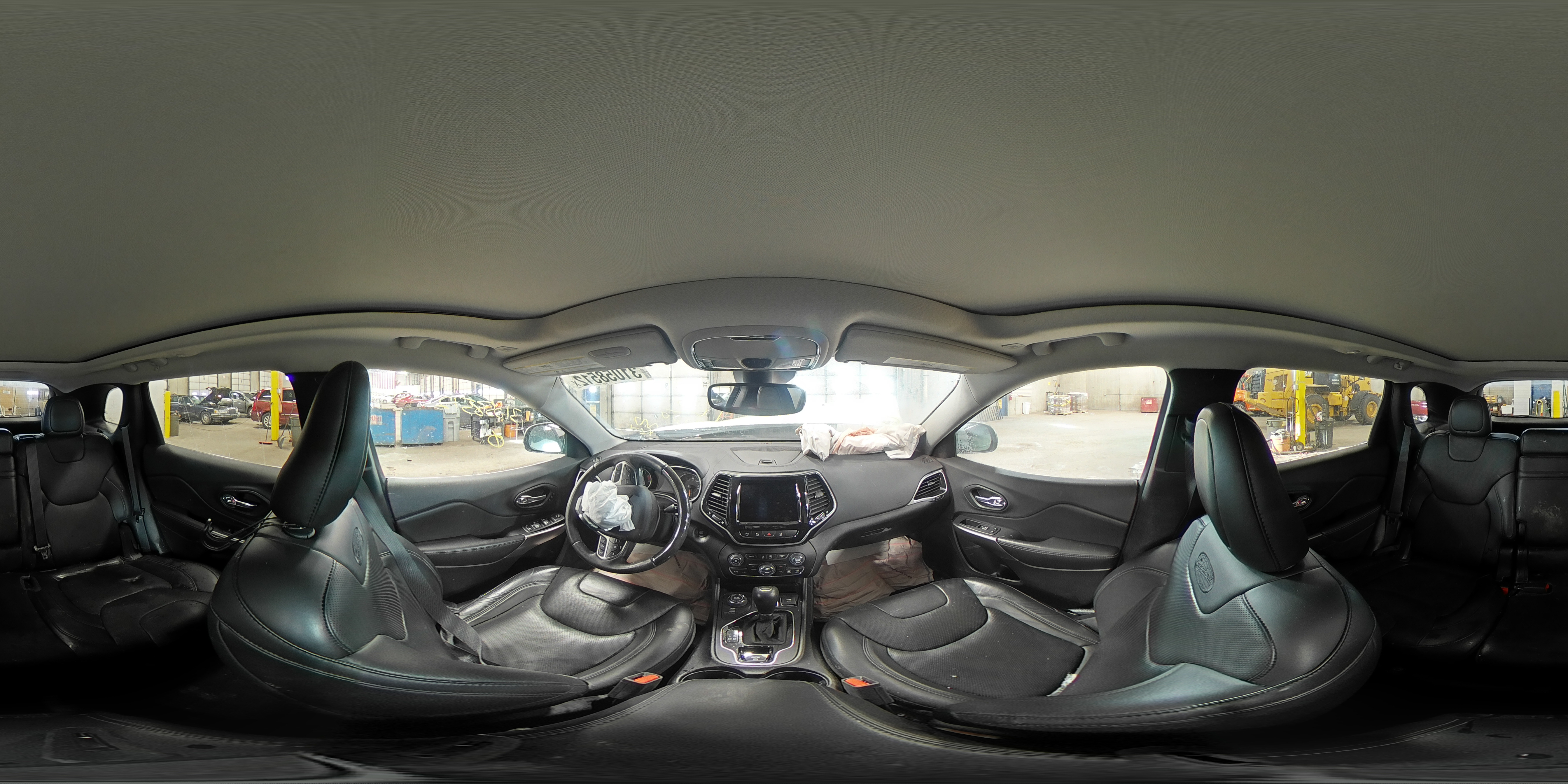 2019 JEEP CHEROKEE O 1C4PJMJX5KD166444