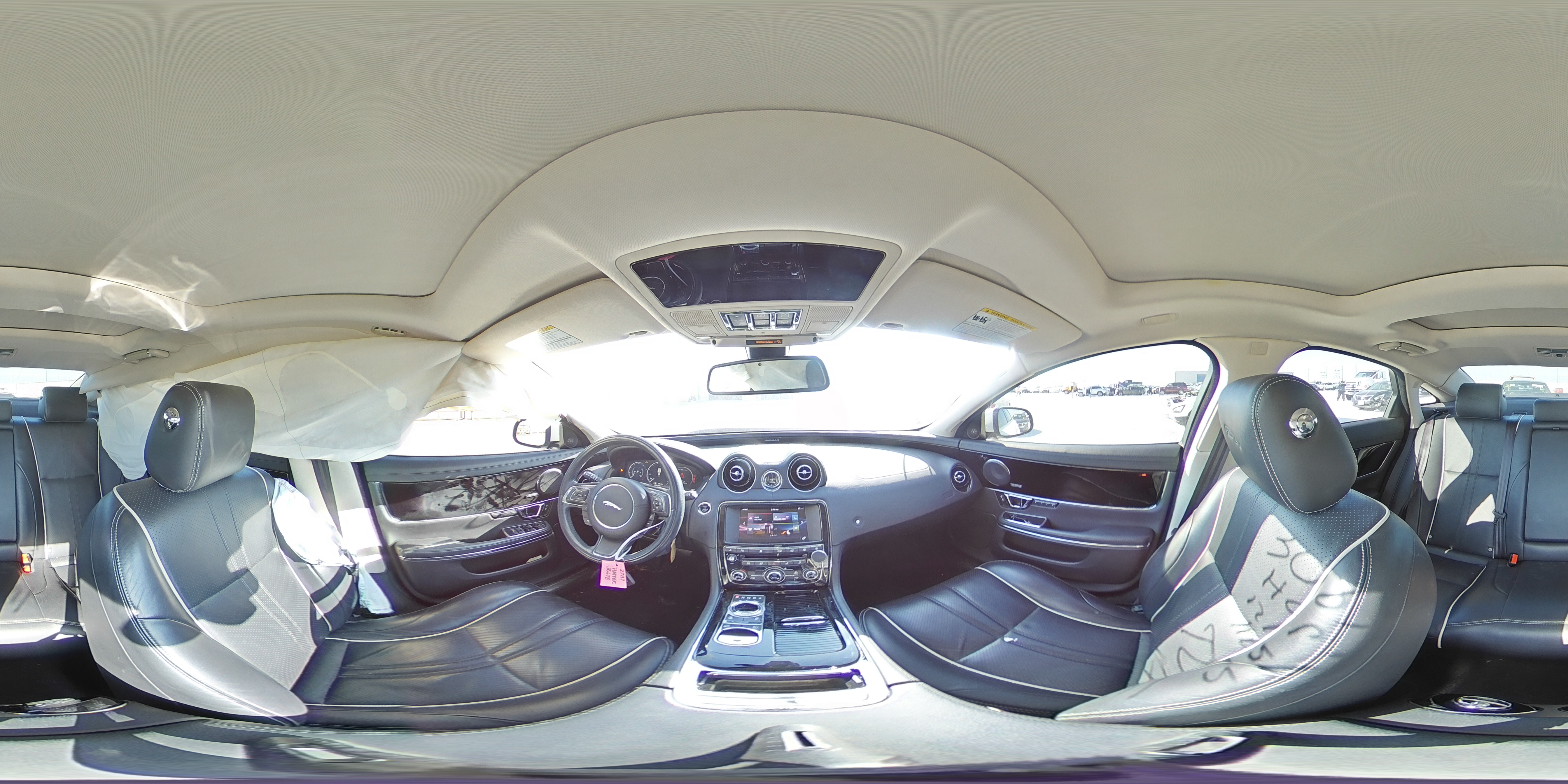 2016 JAGUAR XJ SAJWA1C75G8W03013