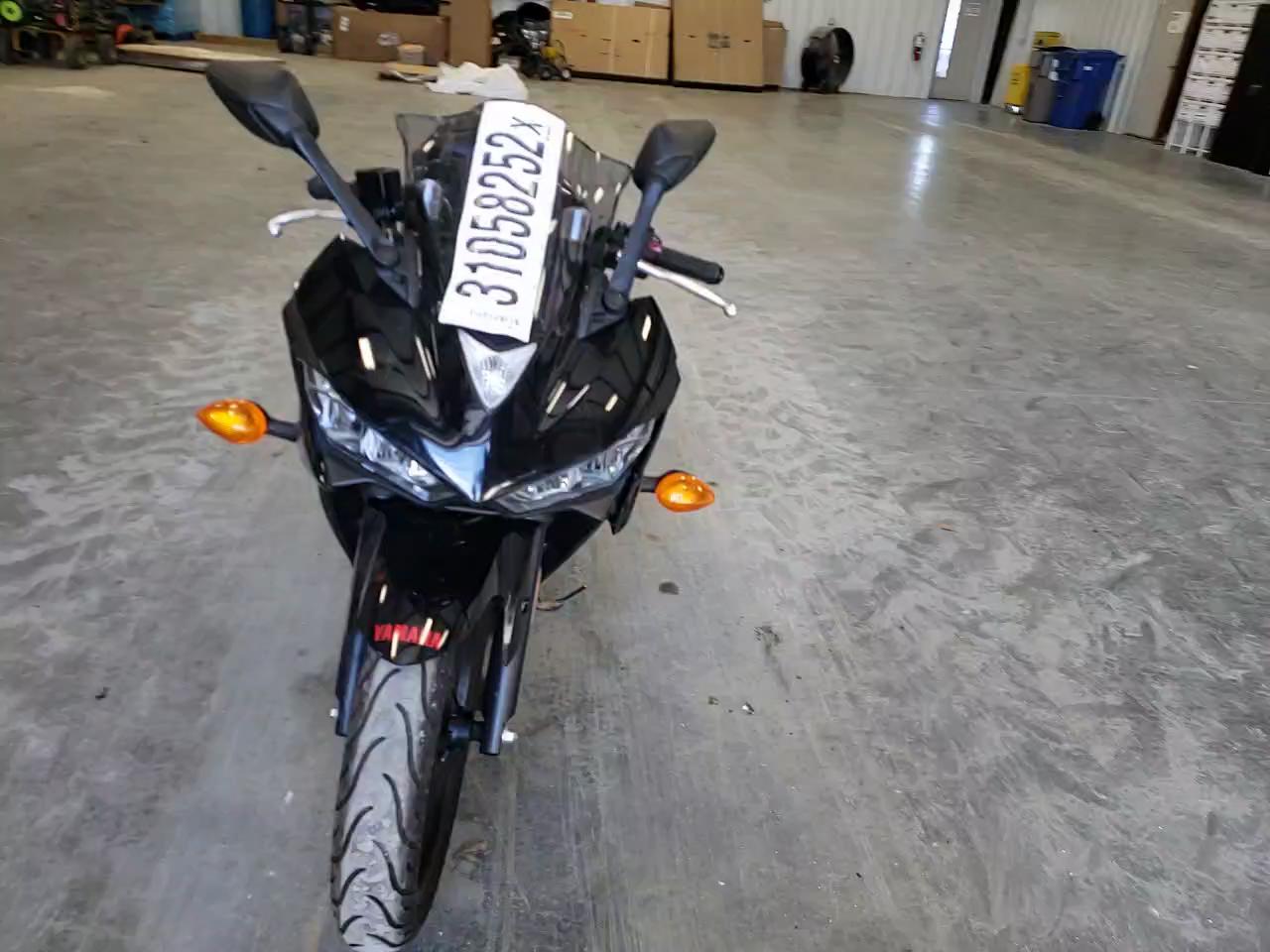 2015 YAMAHA YZFR3 MH3RH06Y5FK003729